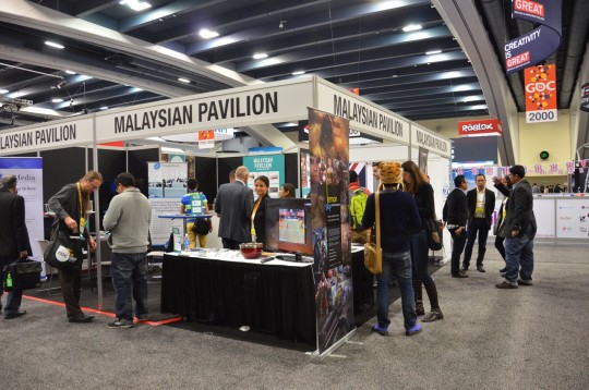 Busy crowd at Malaysian Pavilion booth.